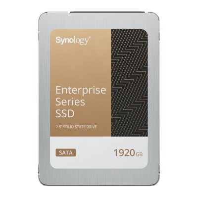 SSD SATA de 2,5" Serie Enterprise | 1920 GB | Alto Rendimiento Estable 50.000 IOPS | Resistencia Empresarial 10.000 TBW | Protección de Datos Integral | Análisis de Vida Útil | Compatibilidad con Synology DSM.