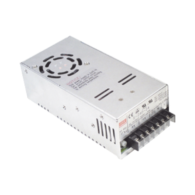 Fuente de poder, industrial de CD, 15 Volts, 1,7 Amp, 25 Watts con gabinete.