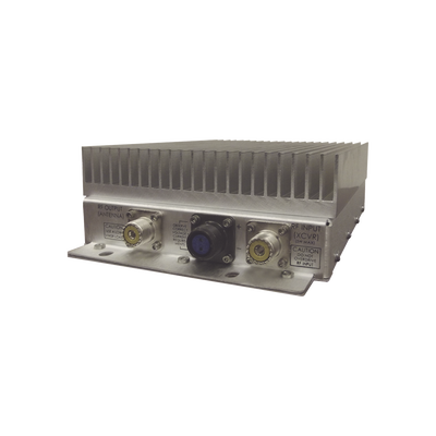 Amplificador Vehicular 136-174 MHz, Entrada 2-5W /Salida 100W, 18 Amp., UHF Hembras.