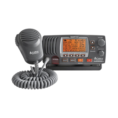 Radio móvil marino VHF clase D con función de megafonía y grabador automático de 20 segundos de audio recibido. cuenta con los canales Internacionales, de Canadá y Estados Unidos