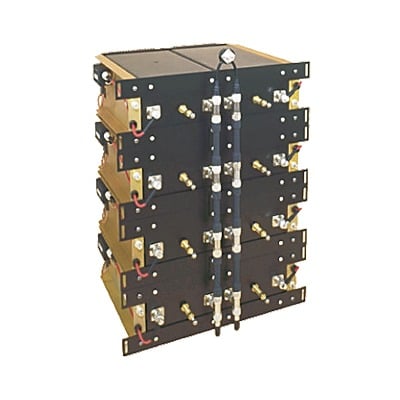 Combinador Decibel Products para Montaje en Rack 19", 851-869 MHz, 5 Canales, 150 kHz de Sep. a Tx-Tx, 150 Watt, N Hembras.