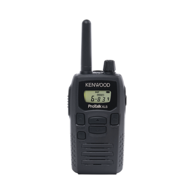 450-470 MHz, 16 canales, 1.5 Watts, VOX, Scaner, Incluye antena, batería, cargador y clip.