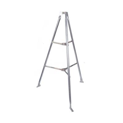 [N4-LP-TP-2-195973] Montaje de tripie para exterior, altura total del tripie 1.52 m. Compatible con mástiles de hasta 3 m de largo 1  1/4 a 2" de diámetro